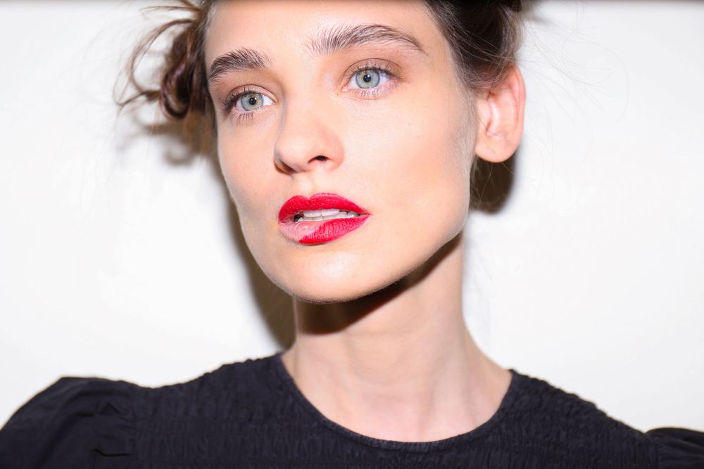 Editorial and fashion photograph by Dario Hudon, Le Café Studio